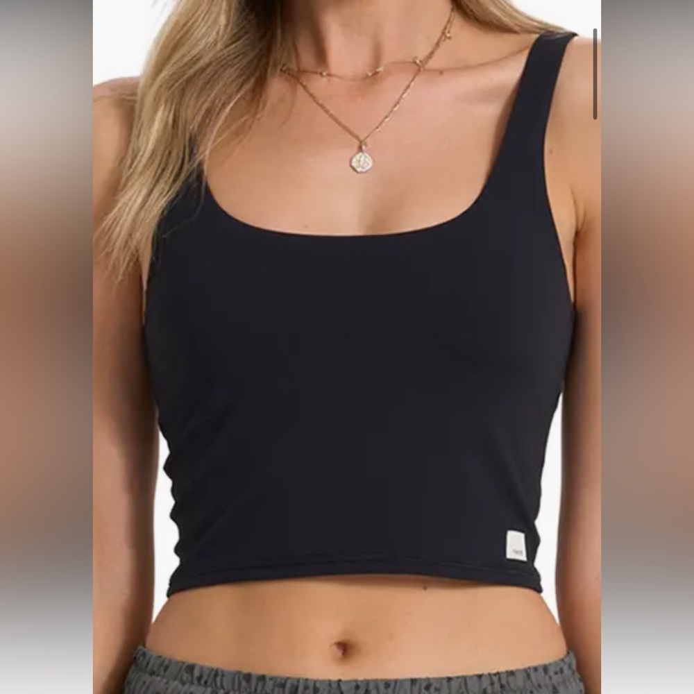 Vuori daily crop tank top sports bra workout wear soft black XS NEW!!🆕